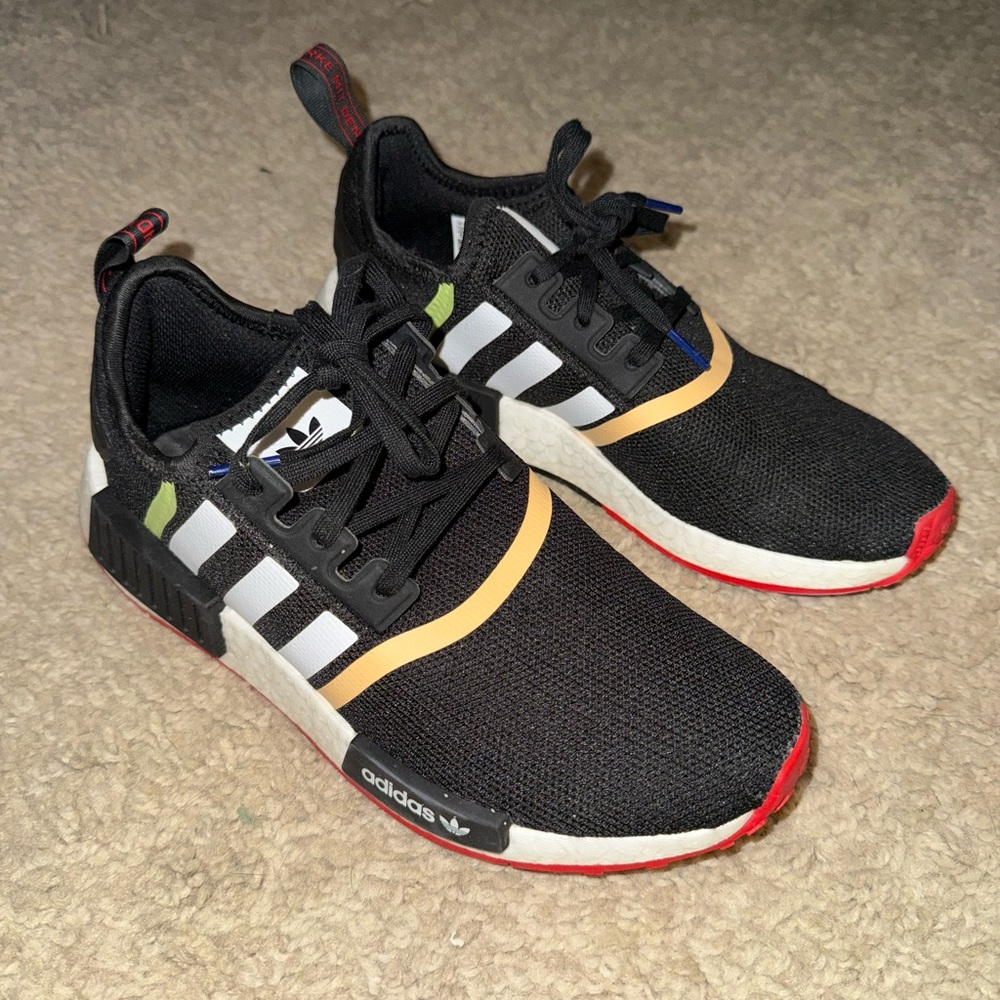 adidas Black Sneakers with White Stripes and Breathable Mesh
